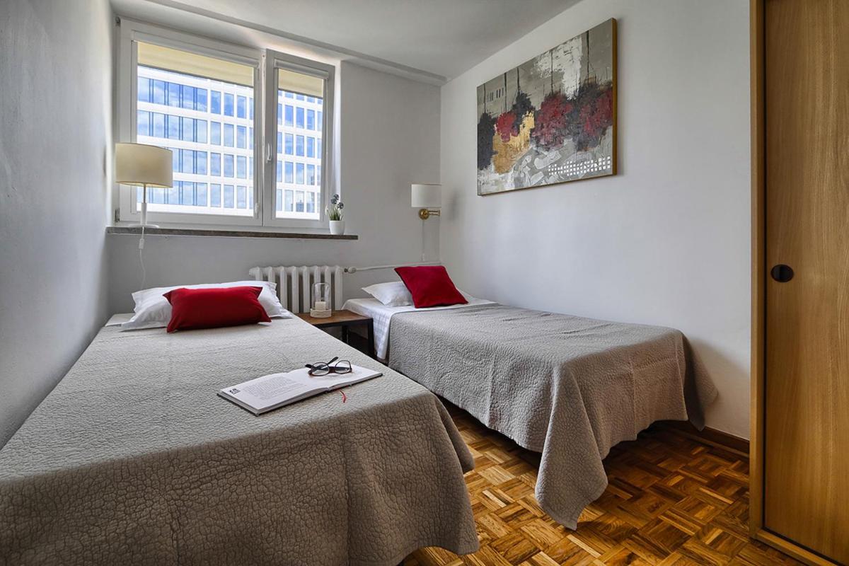 V Ajax B&B Rondo ONZ - Housity
