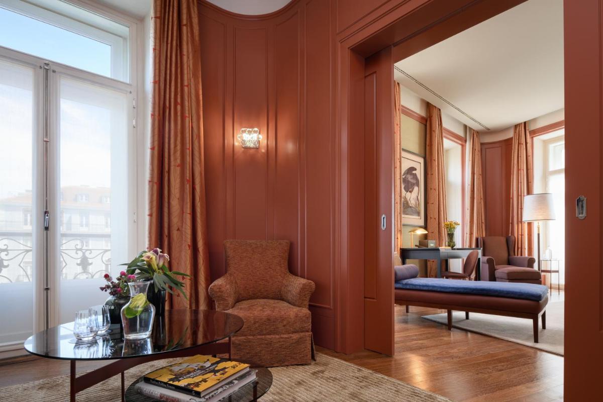 Uma área de estar em Bairro Alto Hotel
