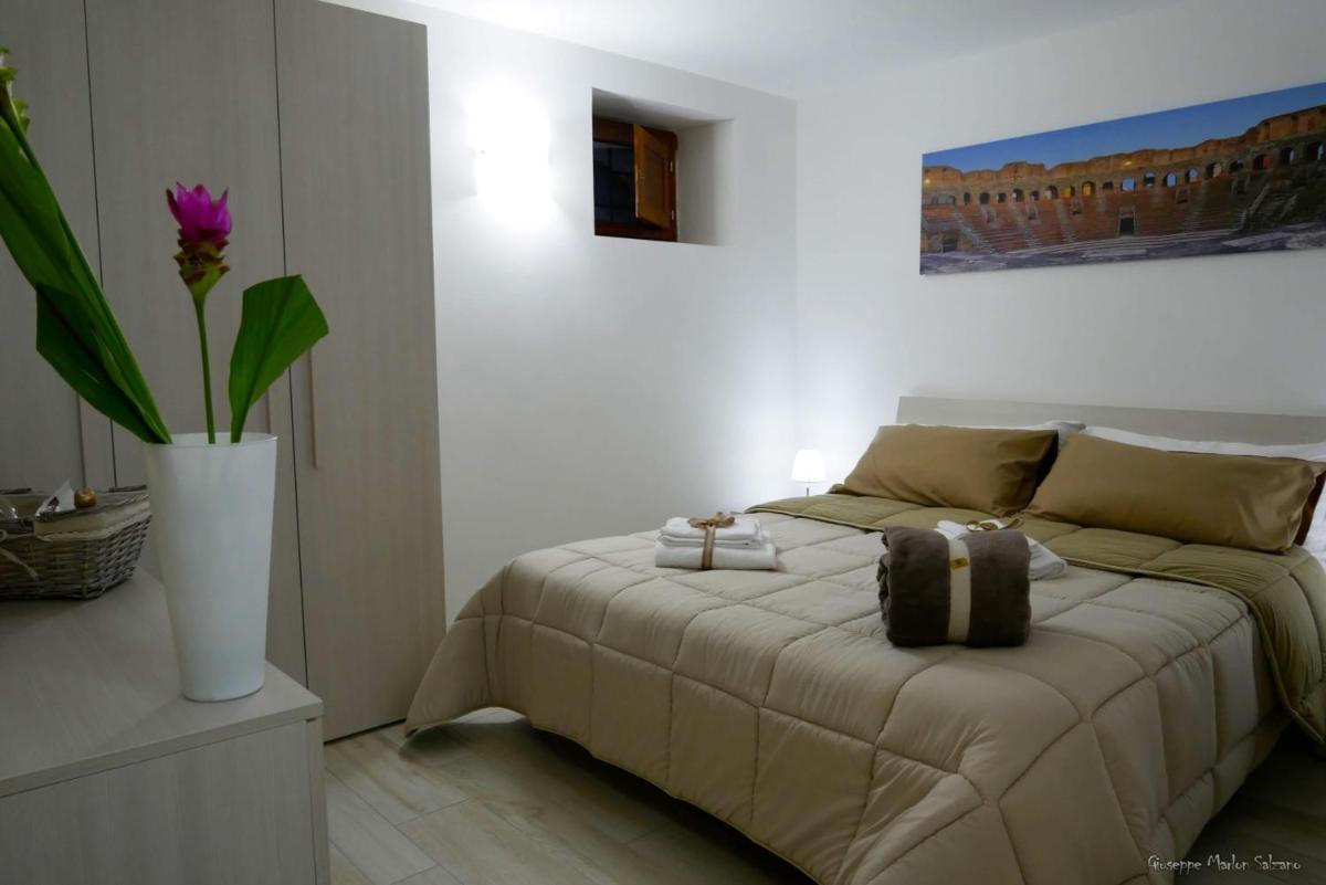 B&B AL TEATRO ROMANO - Housity