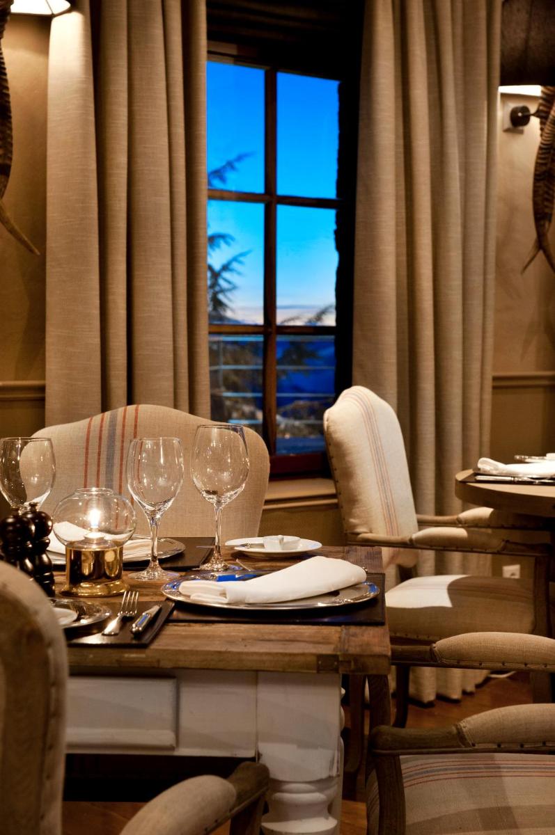 Zona de estar de El Lodge, Ski & Spa