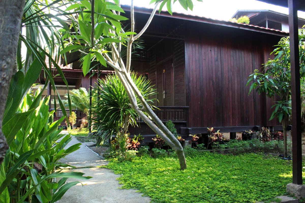 Exotic Komodo Hotel - Housity