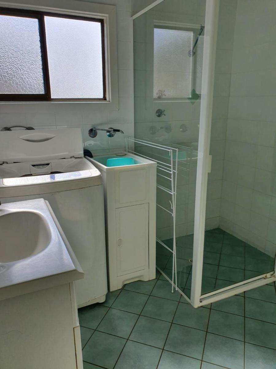 Super Central Location - Housity