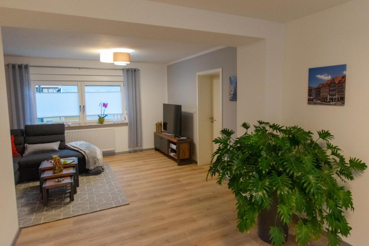 Fewo Lindenstrasse - Housity