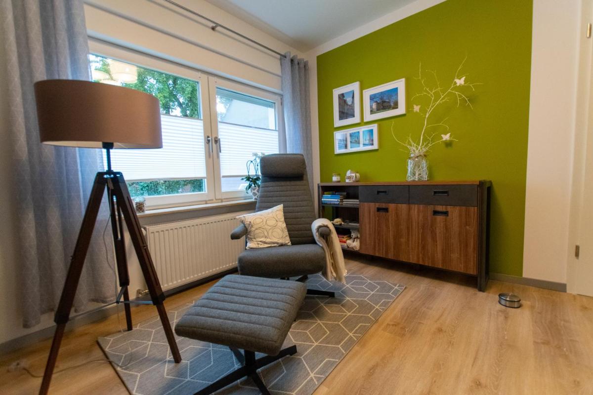Fewo Lindenstrasse - Housity