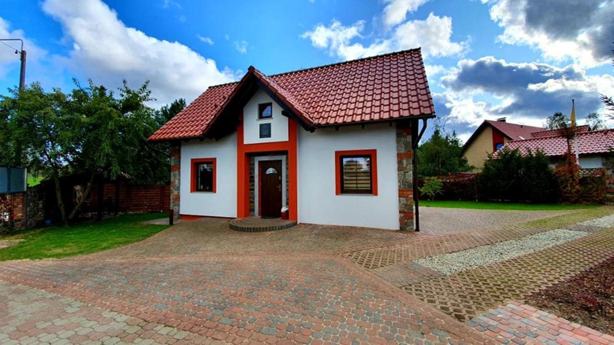 Dworek de Janauis - Housity
