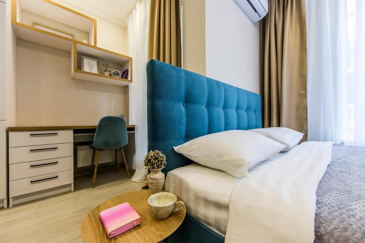 Comfort Town Love Home - Housity