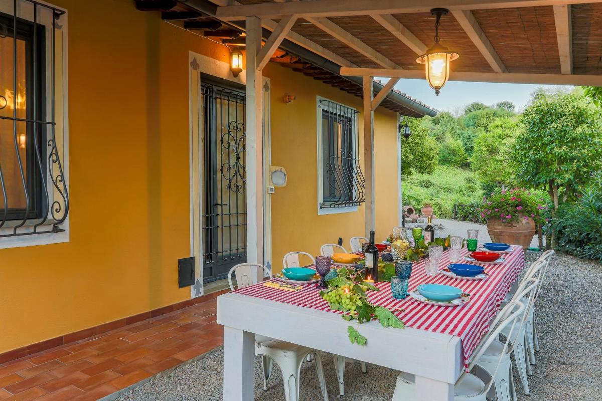 Villa Pongina with private pool - Housity