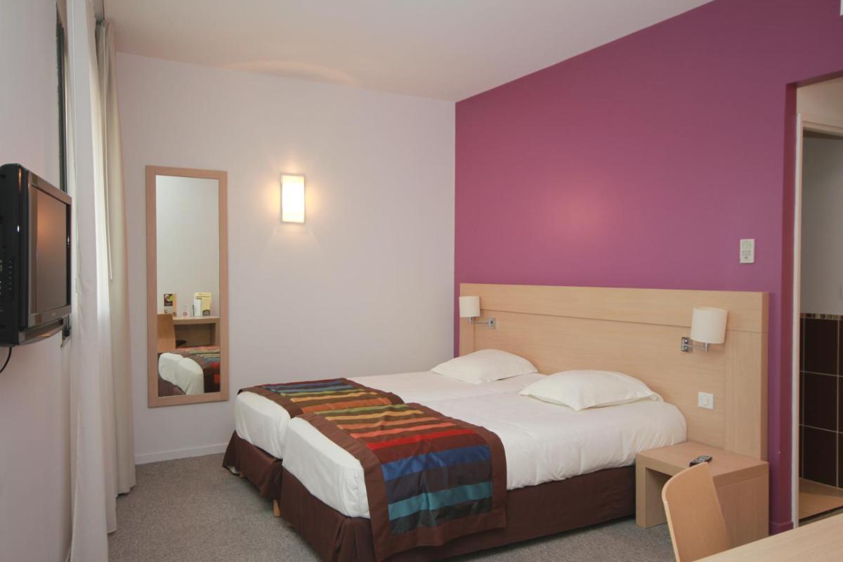 Esatitude Hotel - Housity
