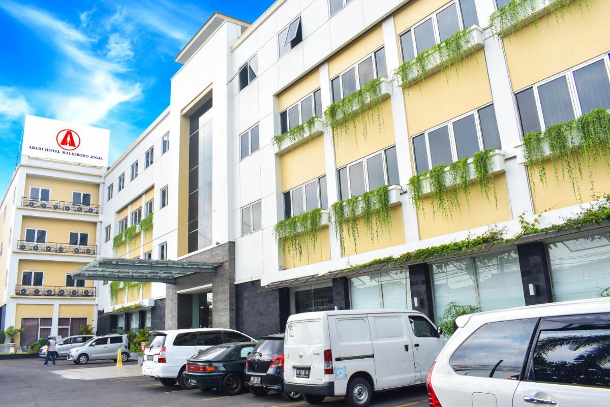 Abadi Hotel Malioboro Yogyakarta by Tritama Hospitality - Housity