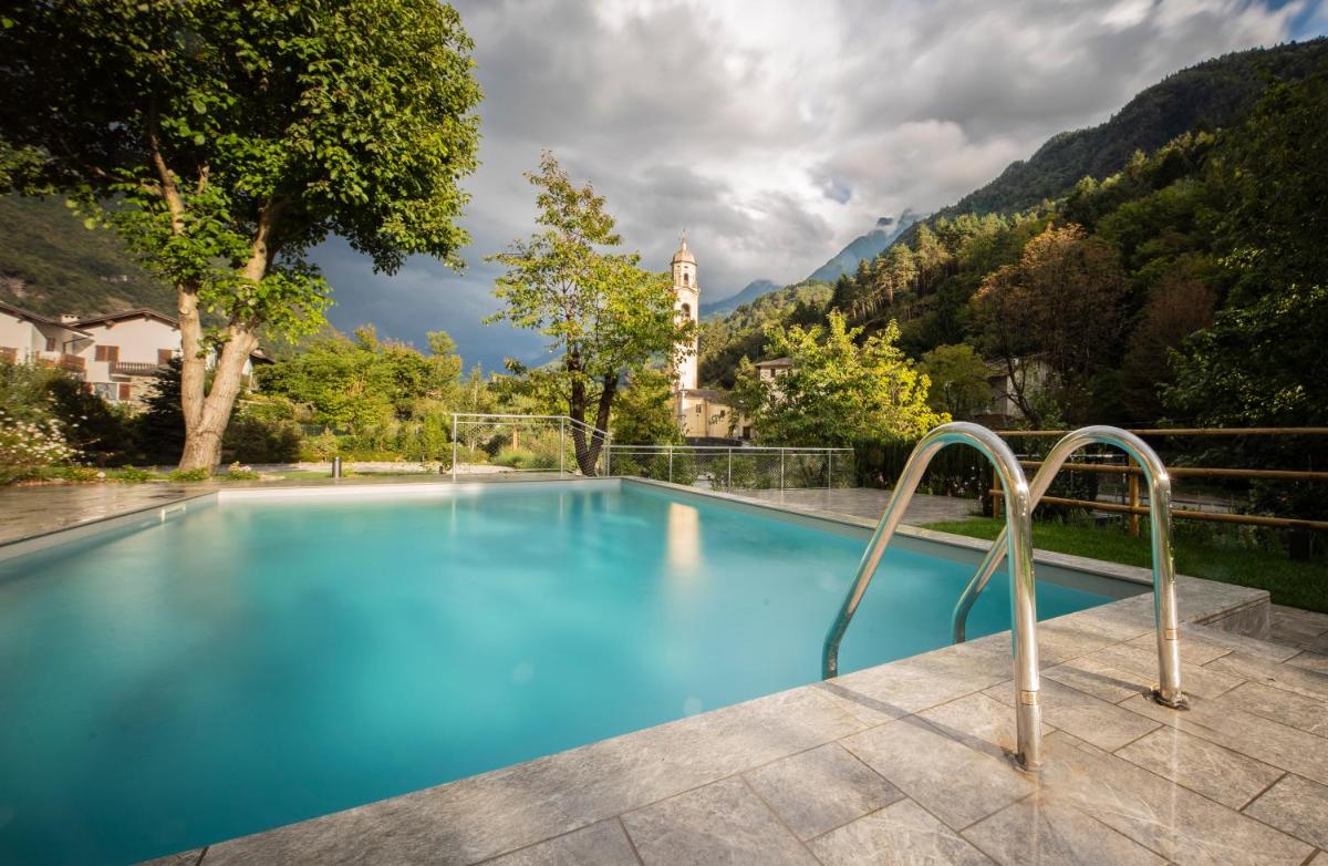 Hotel Piuro - Housity