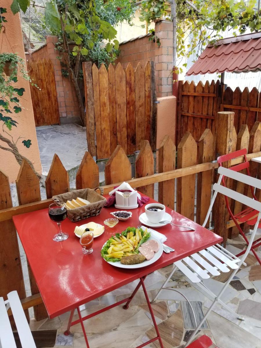 Guest House Zemeli - Housity