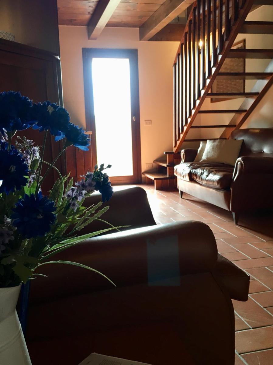 Antico Borgo dell'Anconella - rustico appartamento ideale per 2 o 3 persone - Housity