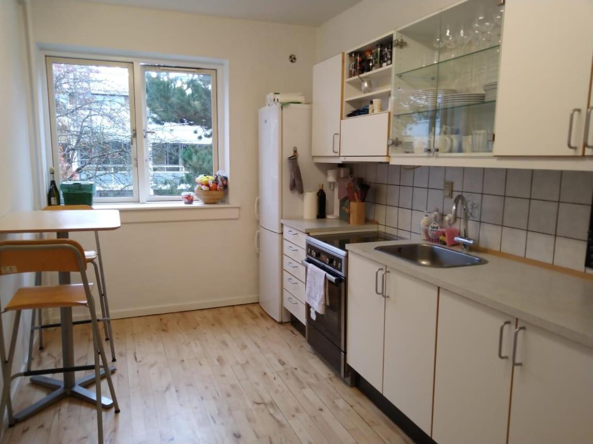 Cozy room Hvidovre - Housity