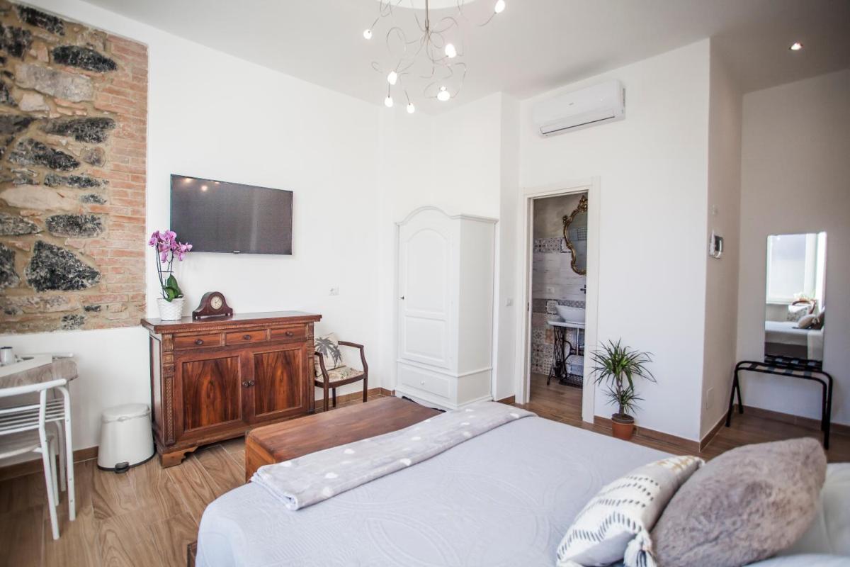 The Railway 74 - Housity