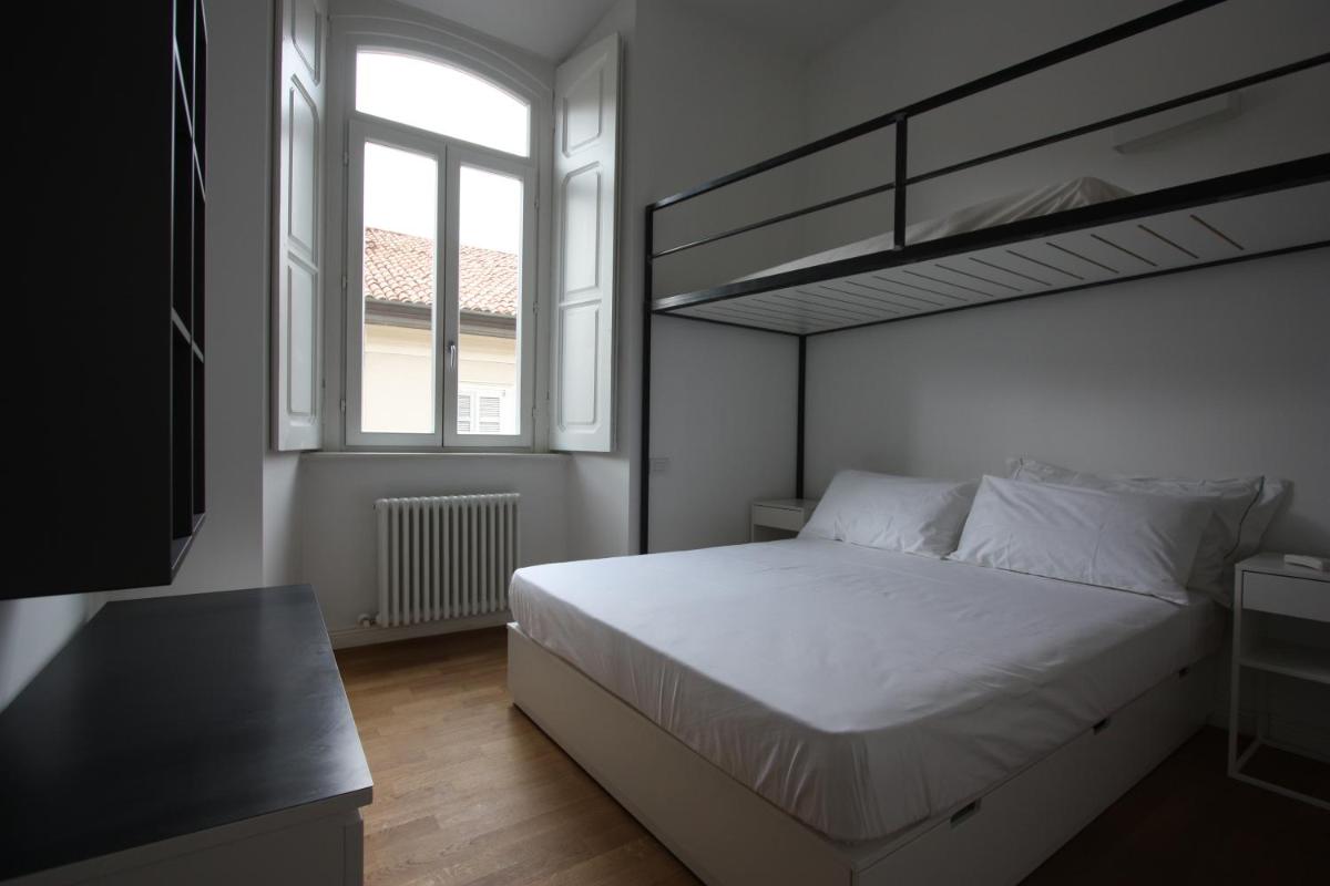 Palazzo della Torre Elegant Apartment in Como - Housity