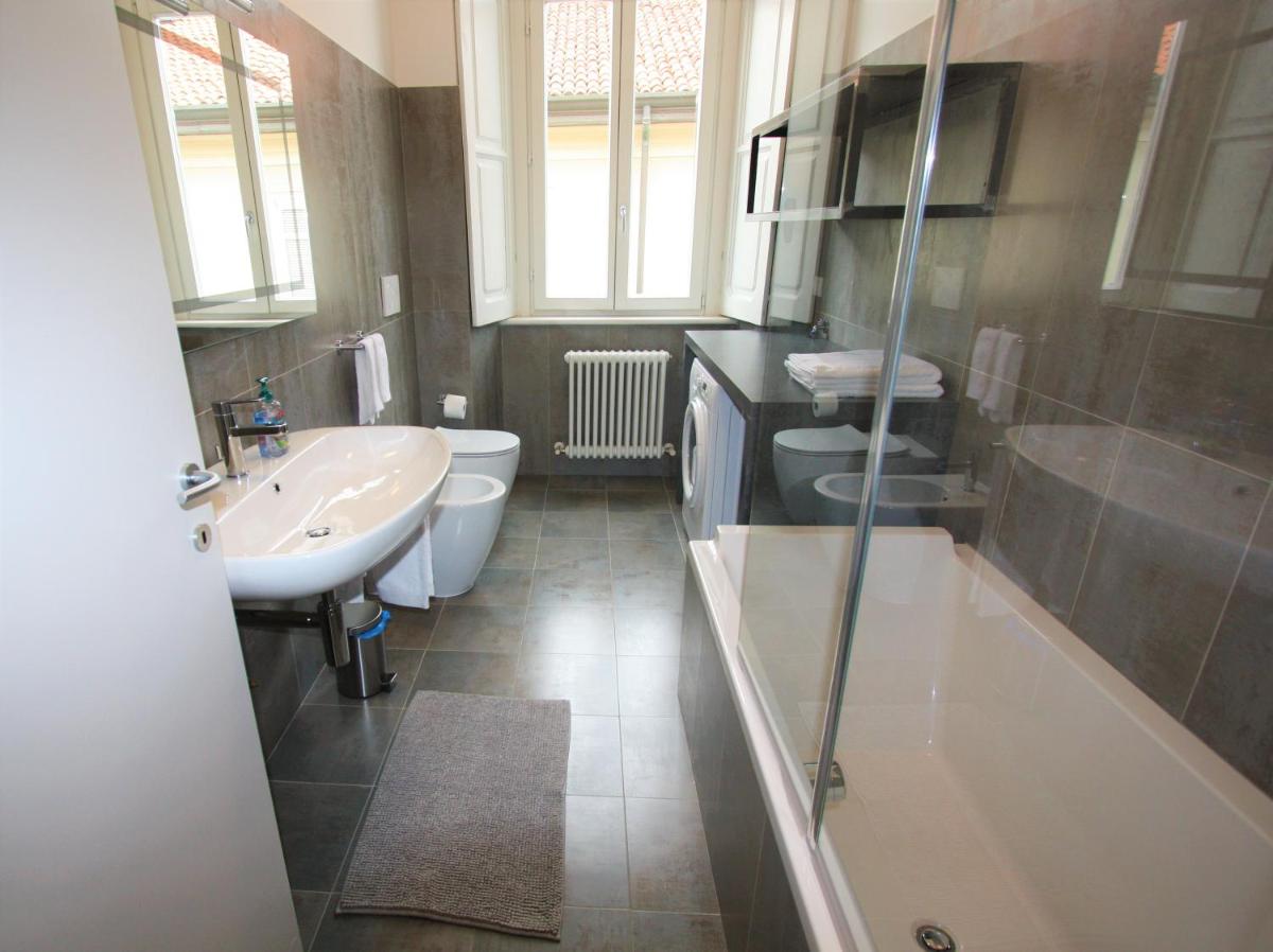 Palazzo della Torre Elegant Apartment in Como - Housity