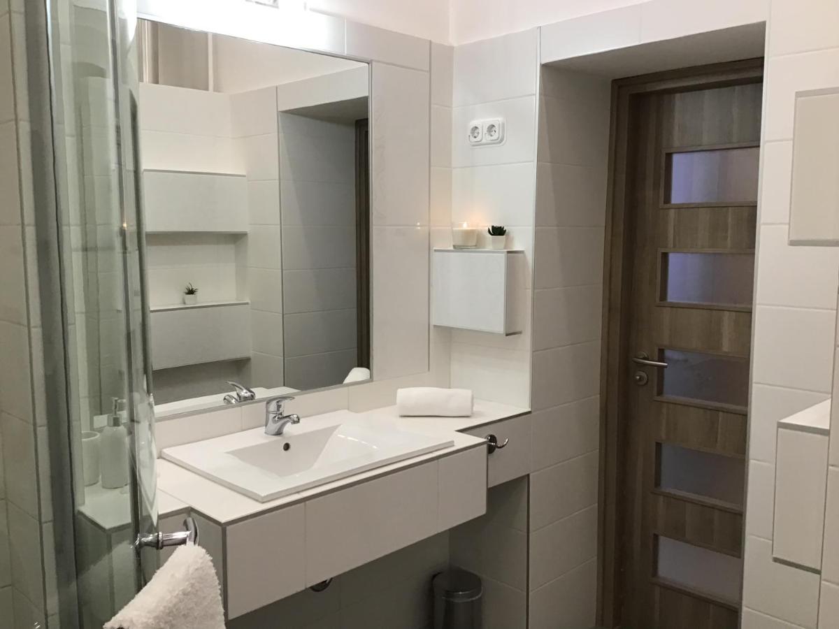 Gutenberg Apartments - Housity