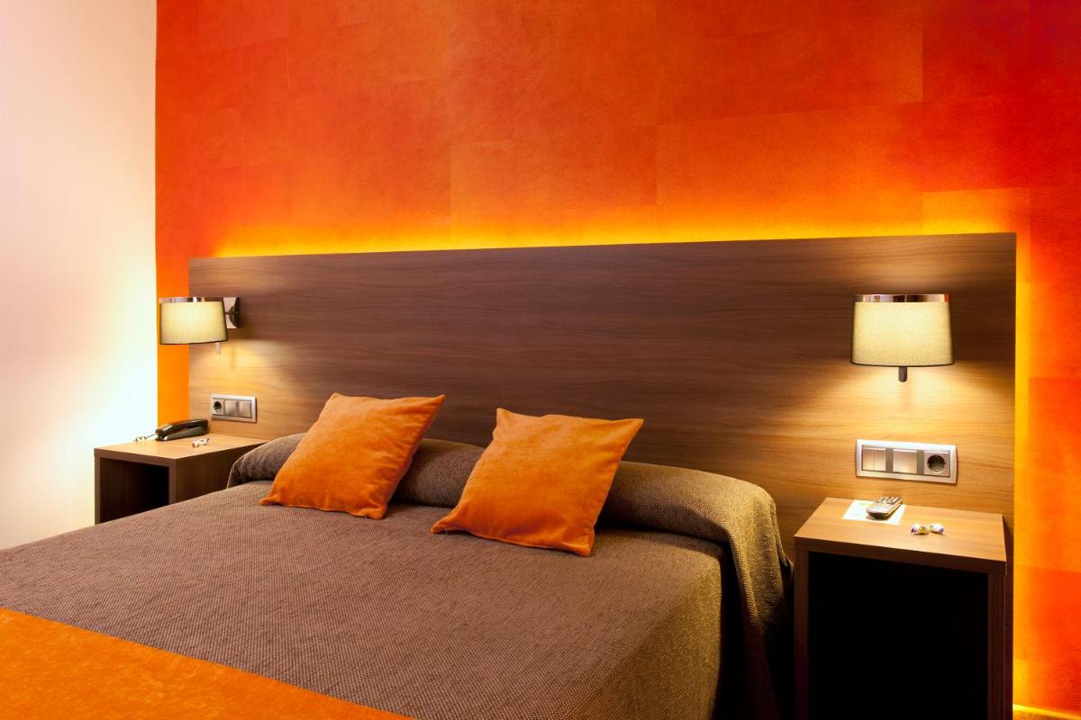 Bed and Breakfast El Pekinaire - Housity