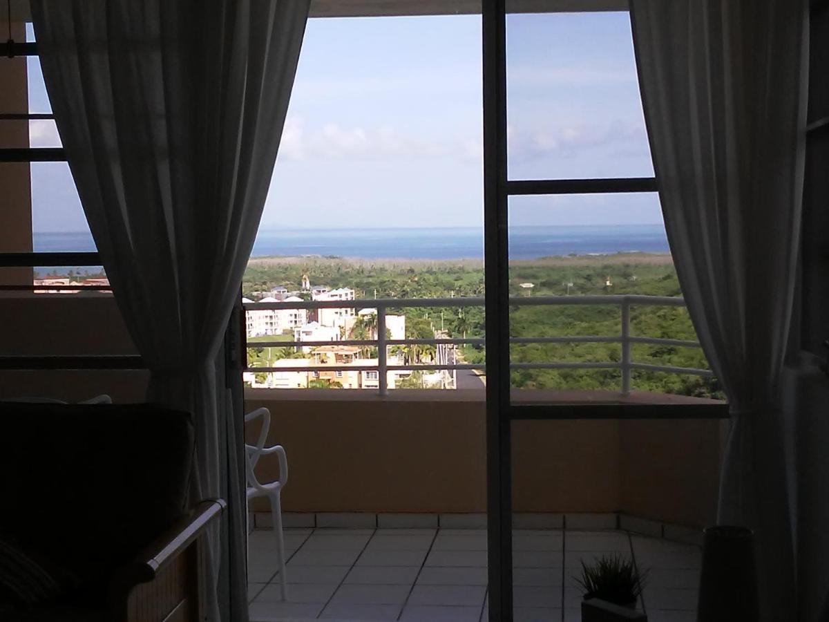 Coastal View Apartment - Housity