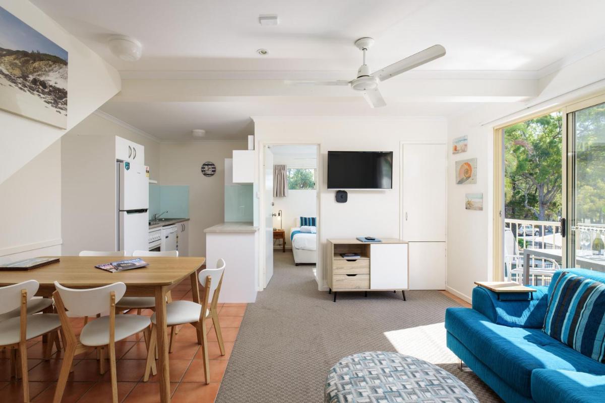 Rainbow Getaway Holiday Apartments - Housity