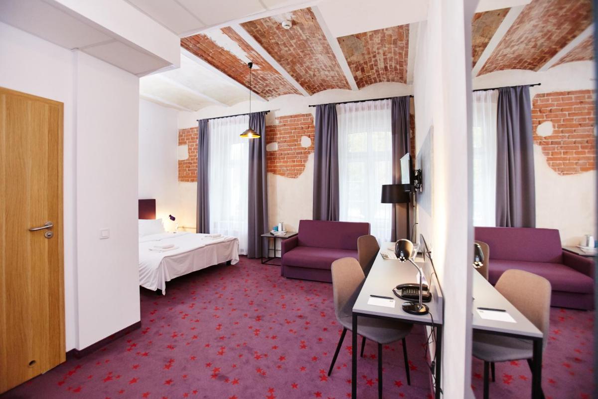 Koszary Arche Hotel - Housity