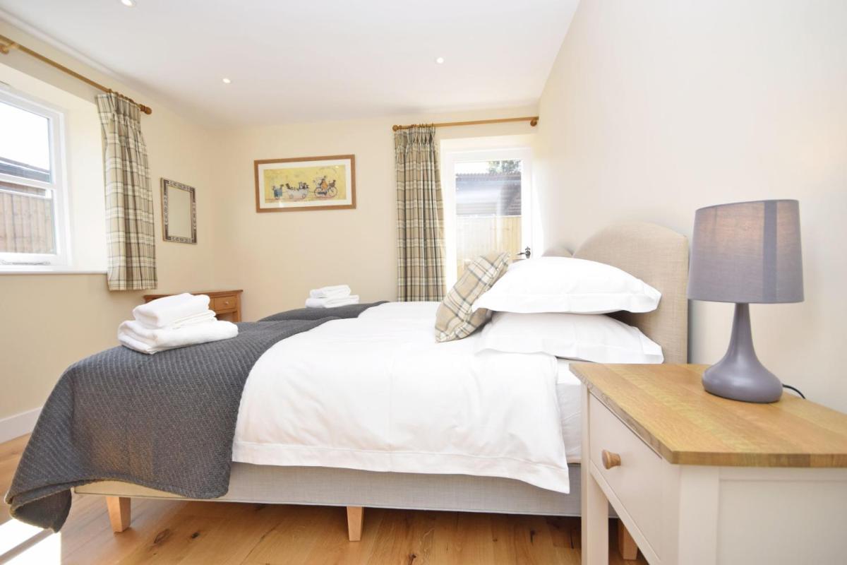 The Parlour , Emsworth - Housity