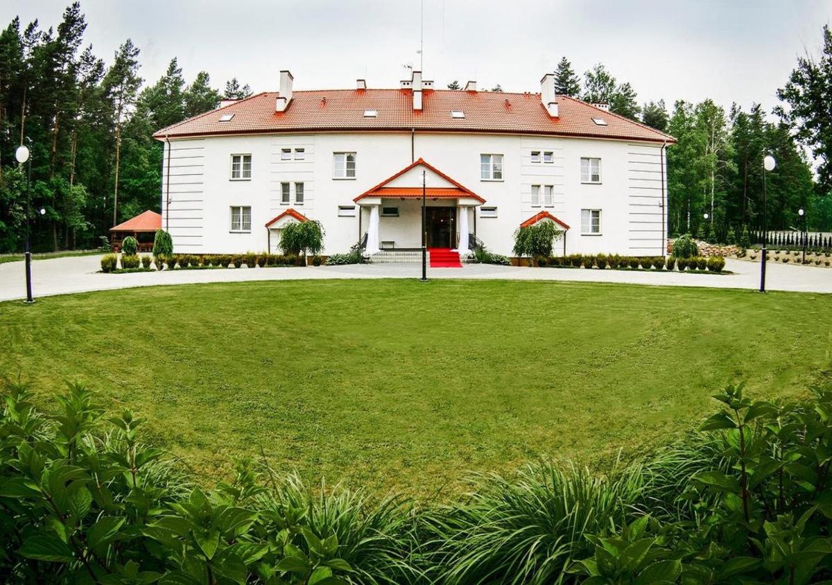WILLA ROSOCHACZ Starachowice - Hizvo
