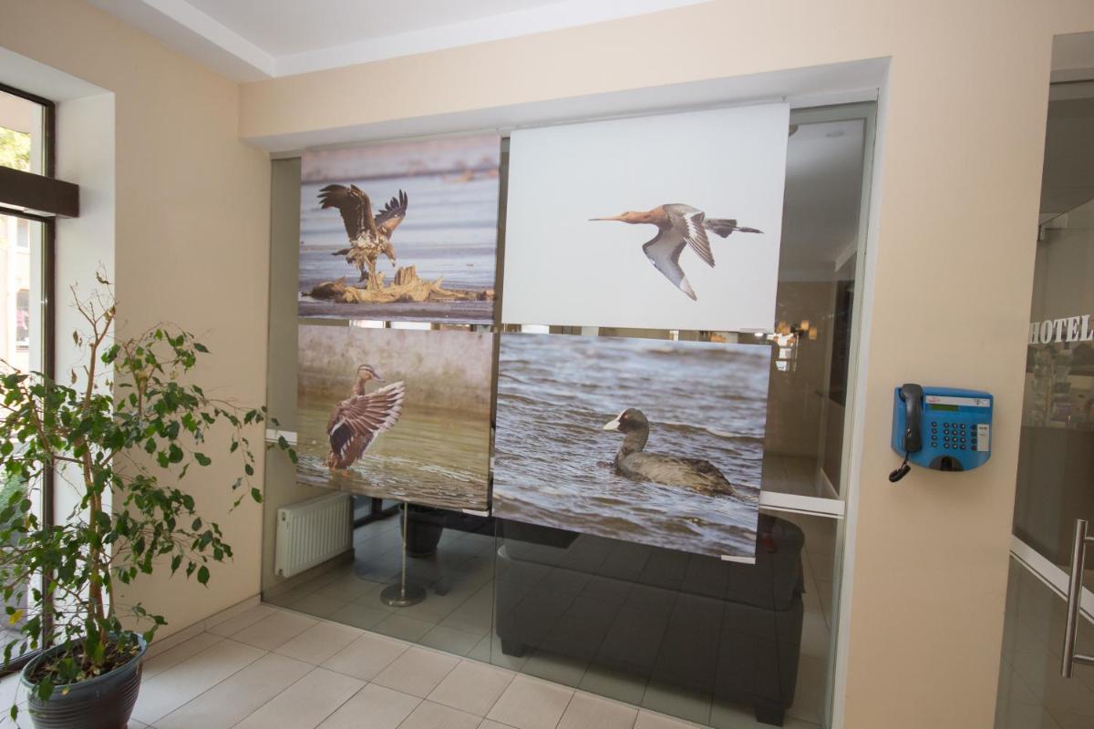 Deims Hotel - Housity