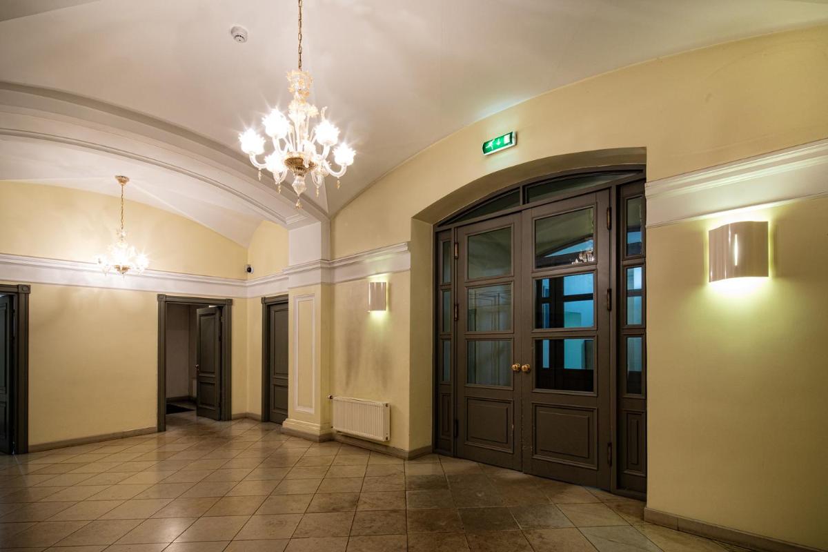 Old Riga Two floor Palasta Loft Apartment with river view - Housity