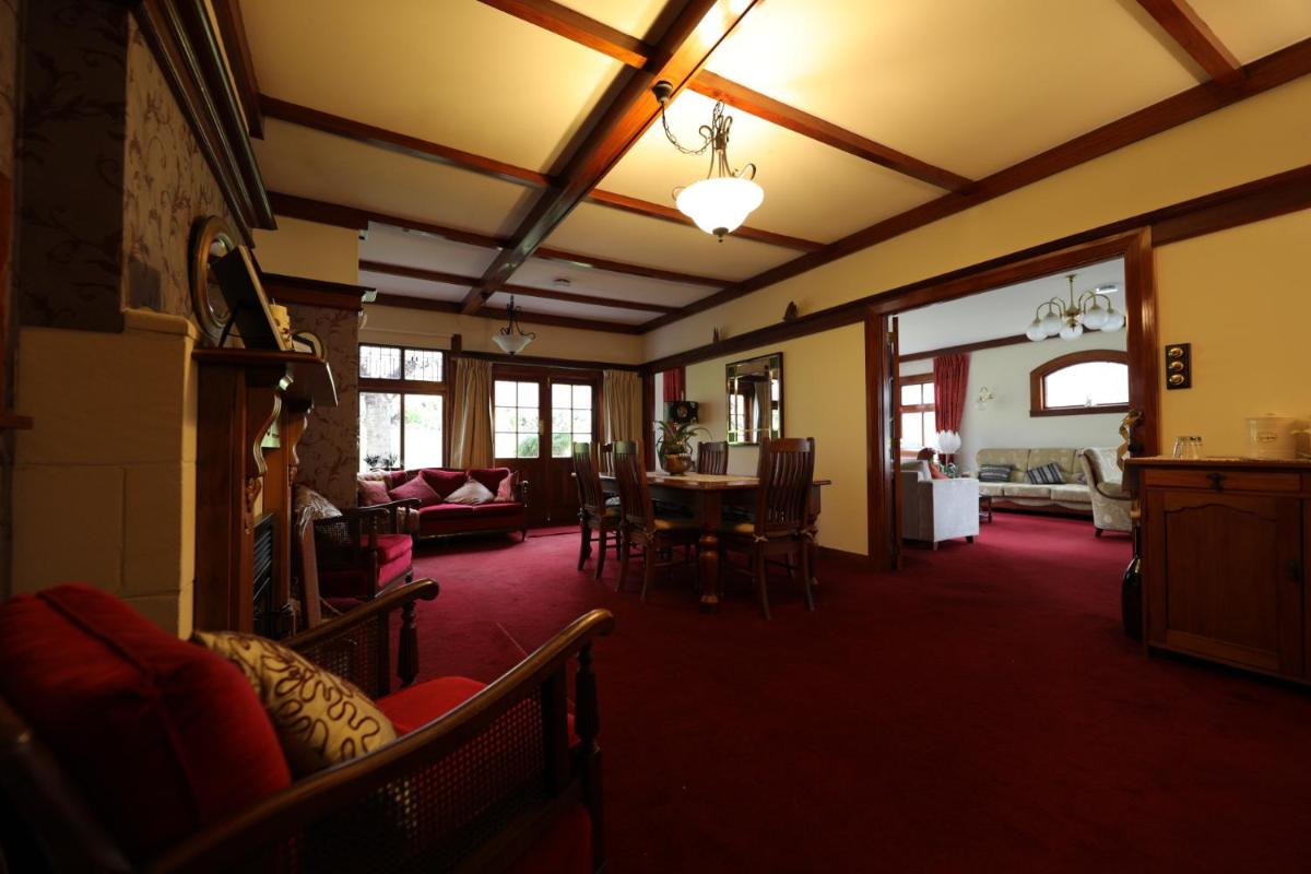 Suitetrails - Oasis on Orwell Bed and Breakfast