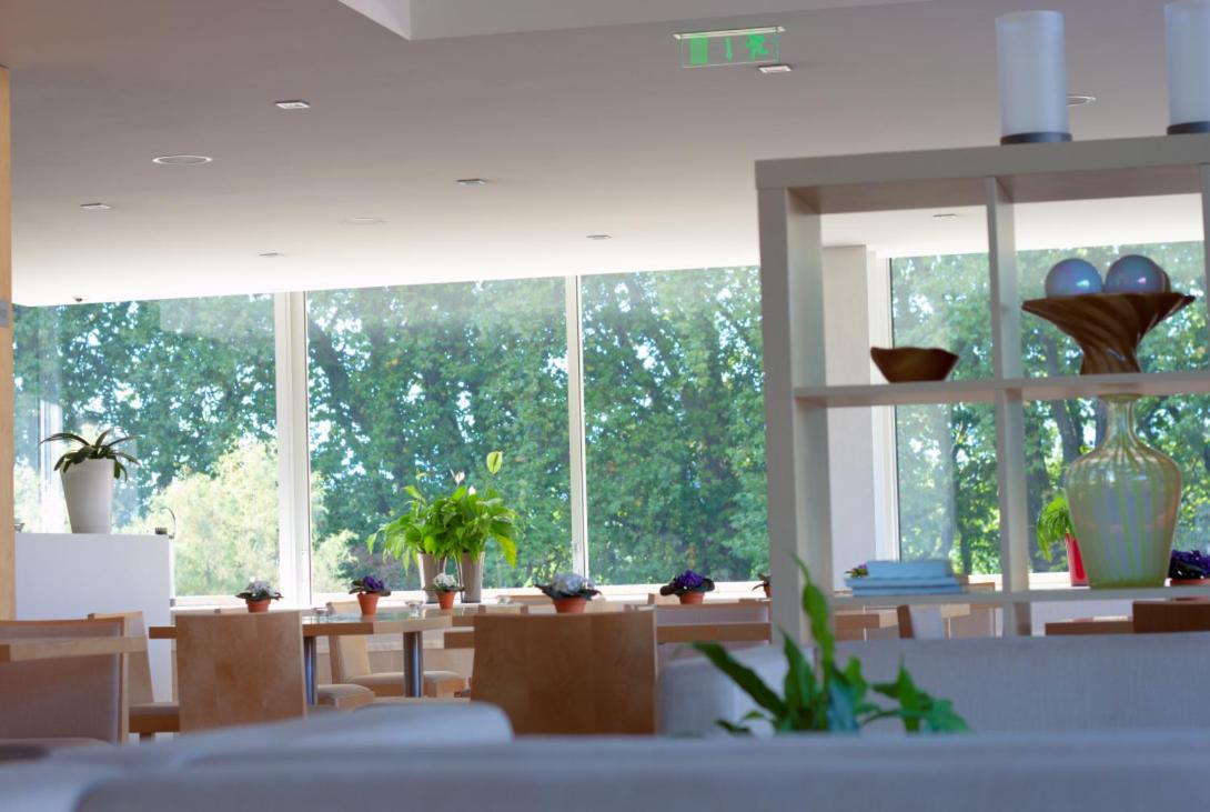 Uma área de estar em INLIMA Hotel & Spa