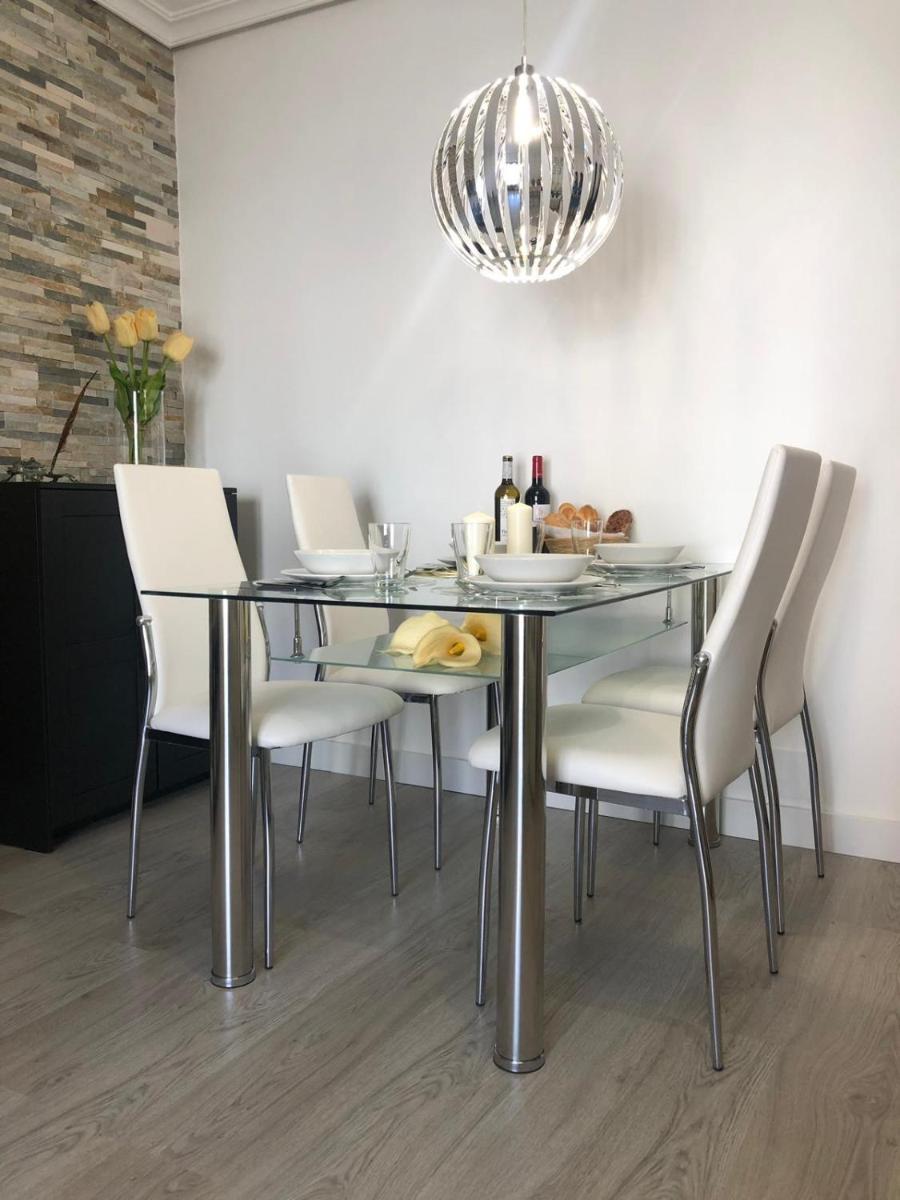 Casa Palacio Polentinos VUT-AV390 - Housity