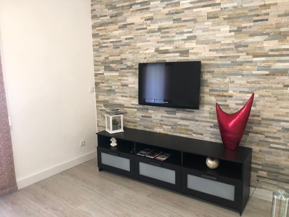 Casa Palacio Polentinos VUT-AV390 - Housity