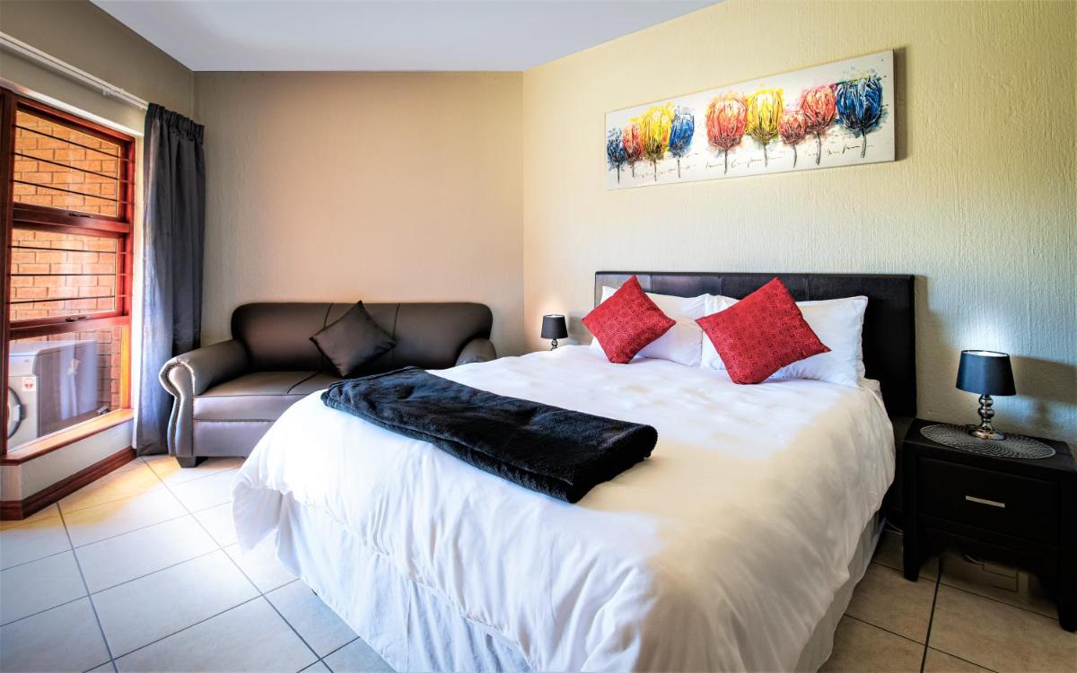 JoziStay @ Savannah Apartments - Housity