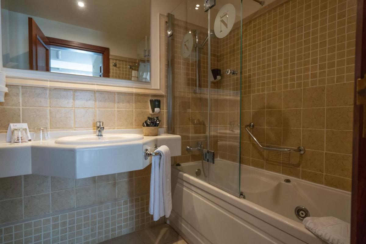 Un baño de Laguna Nivaria Hotel & Spa