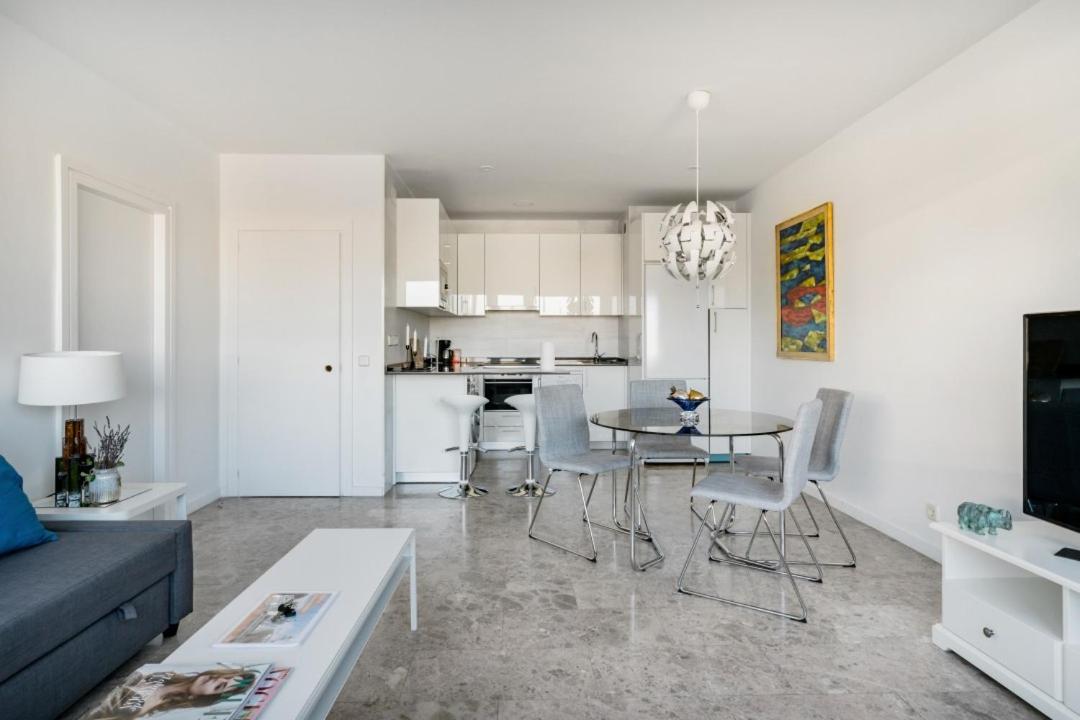 Urbantec Realty - Plaza de Colón - Housity
