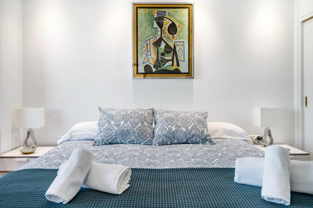 Urbantec Realty - Plaza de Colón - Housity