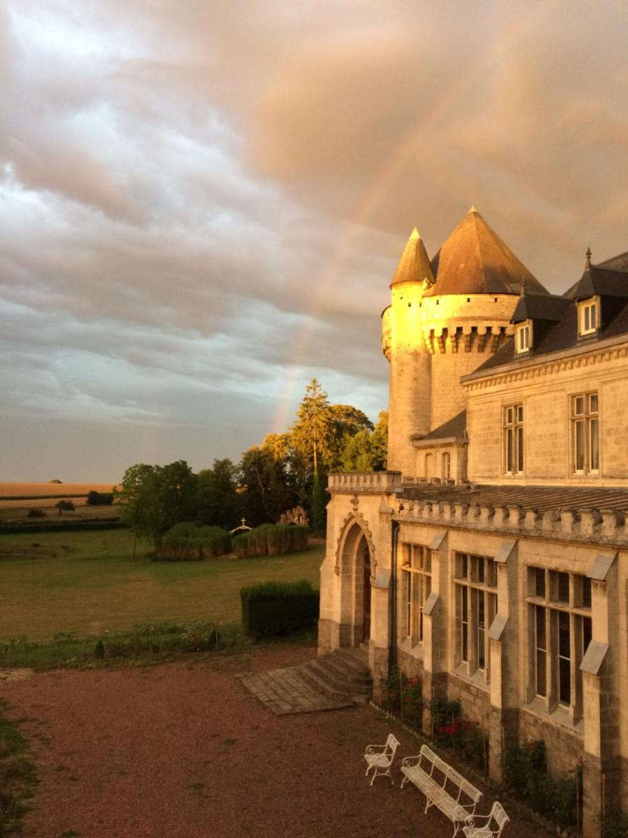Château de Villers-Châtel - Housity