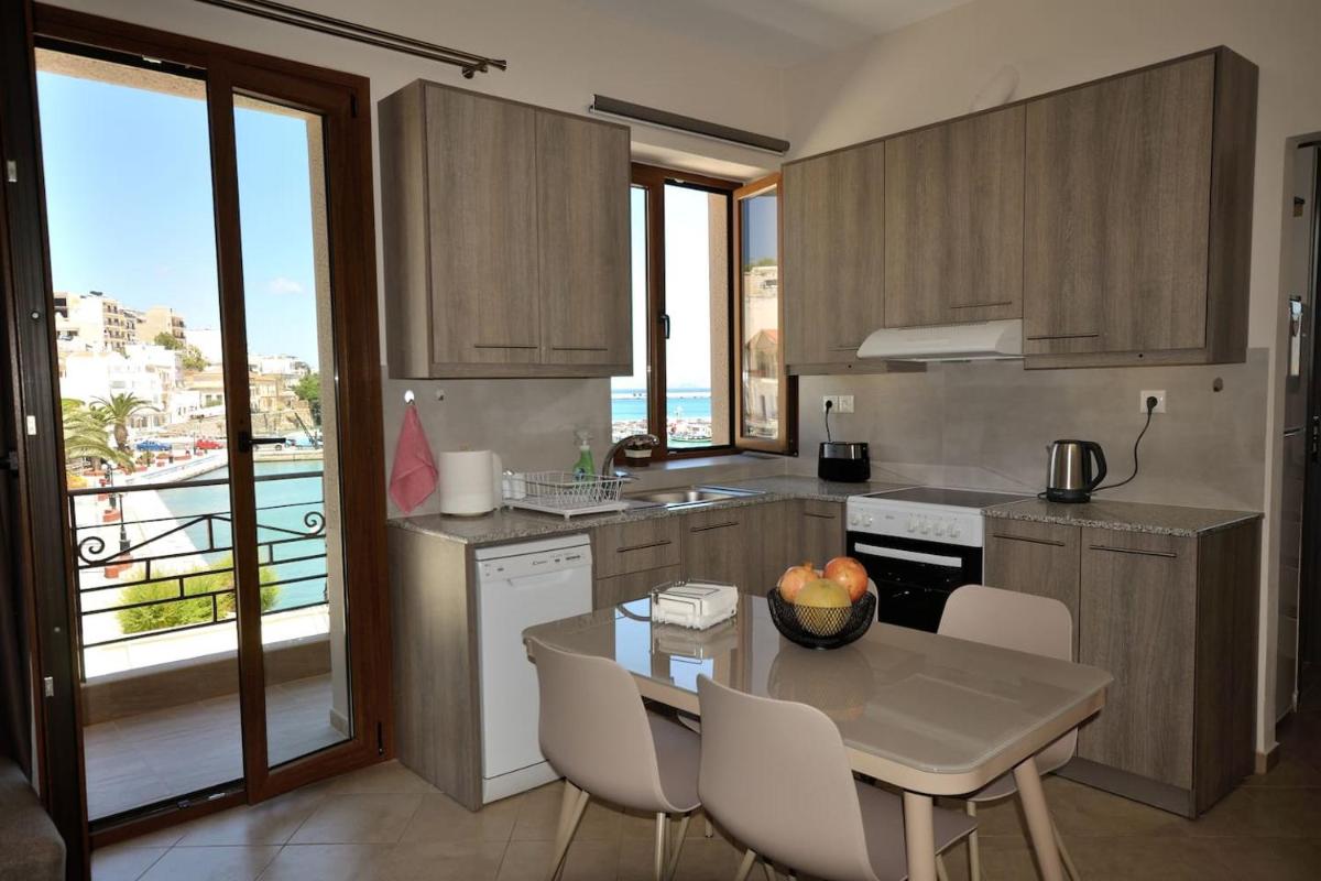 Limani House TOP Location - Amazing View - Housity