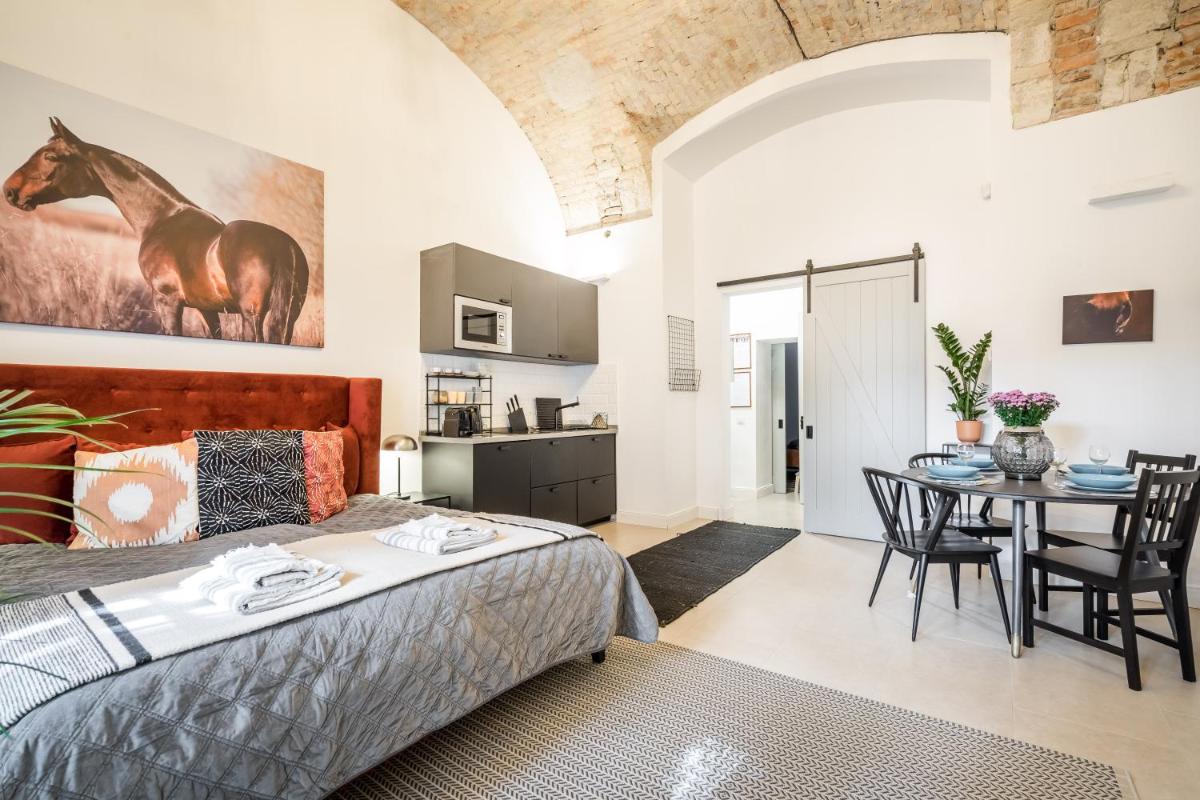 Urban Stable Luxury Apartments - Housity