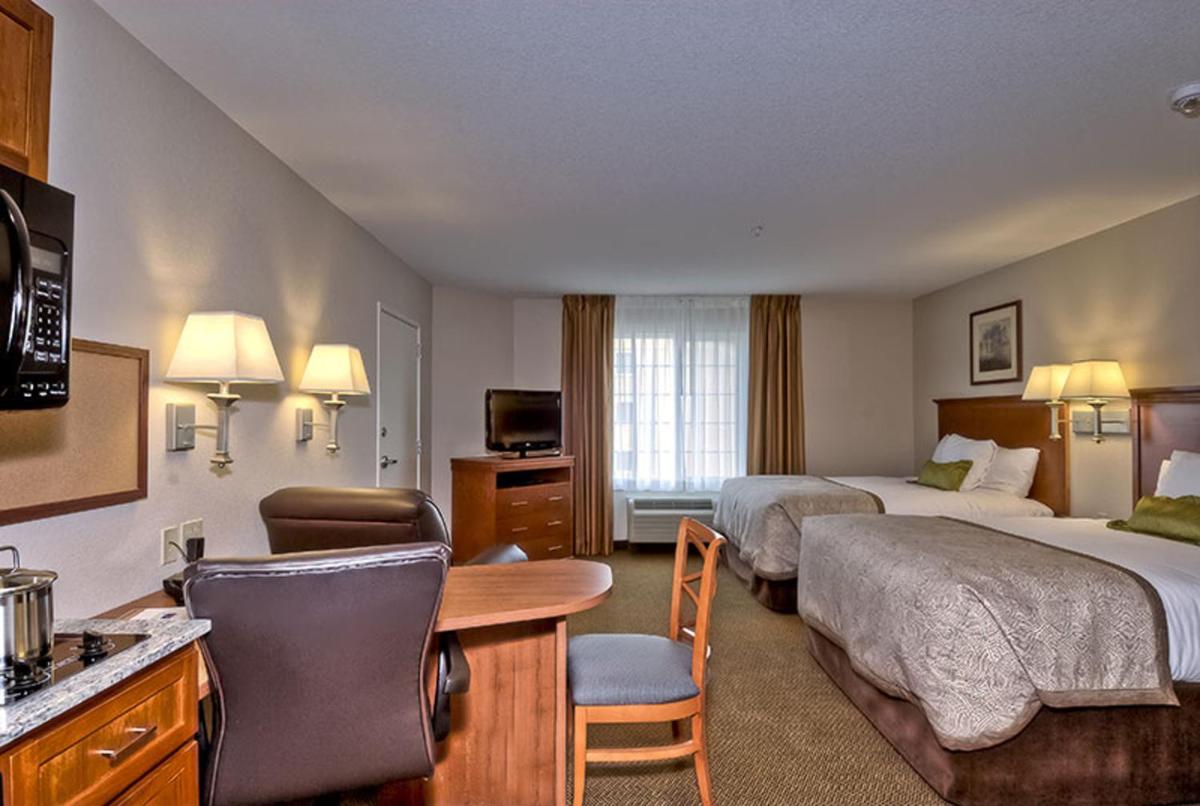 Candlewood Suites Burlington by IHG - Housity