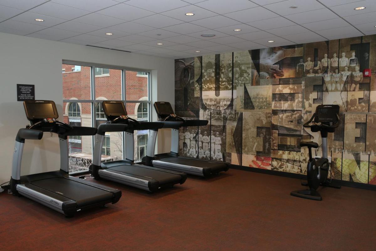 Hotel Indigo Naperville Riverwalk, an IHG Hotel - Housity