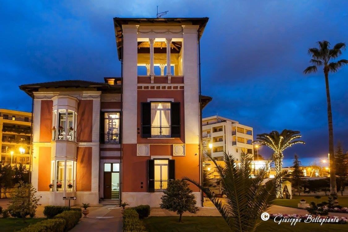 Villa Pallotta Luxury B&B - Housity