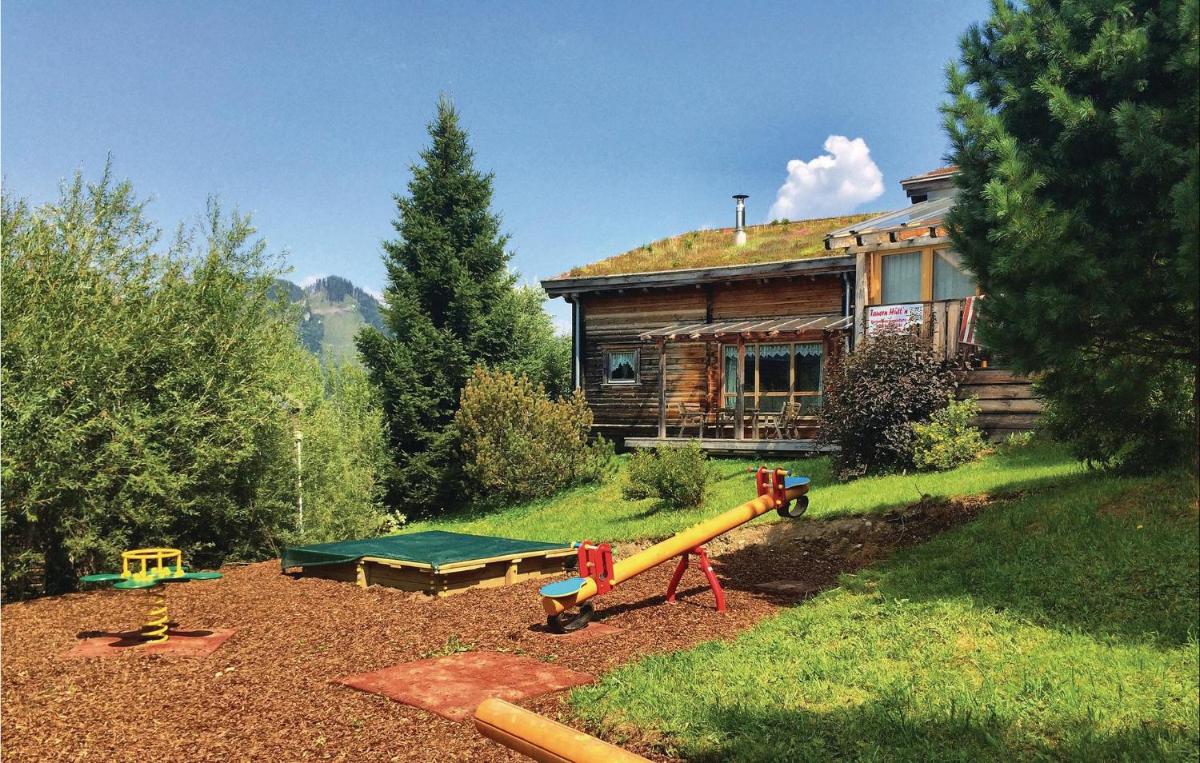 Beautiful Home In Hohentauern With 4 Bedrooms - Housity