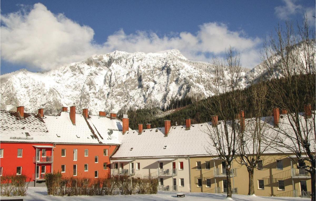 Amazing Apartment In Eisenerz With 2 Bedrooms And Wifi - Housity