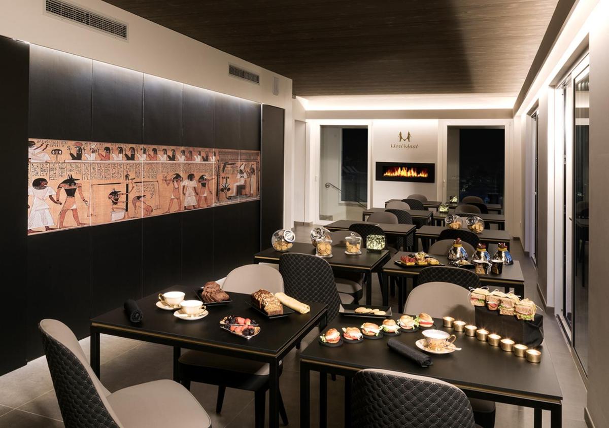 Finis Africae Hotel - Housity