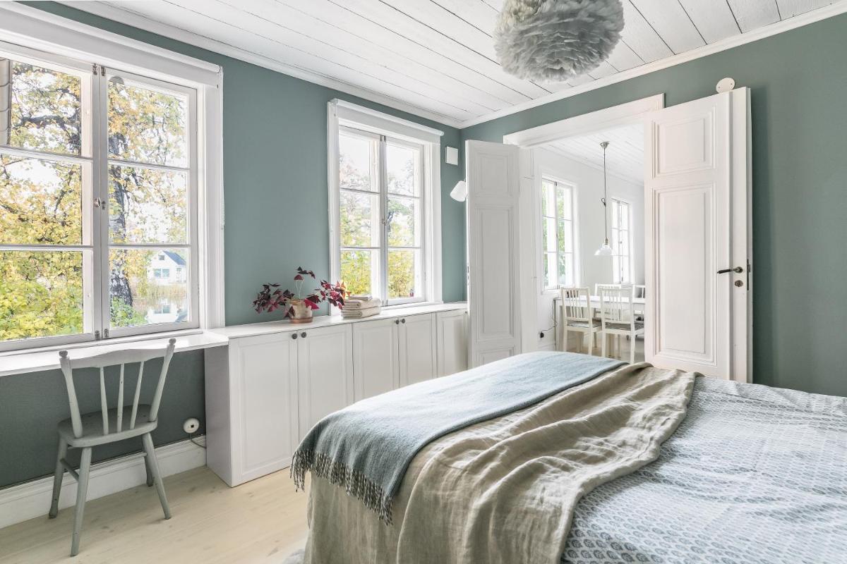 Suitetrails - Peaceful, Picturesque Lake & Forest Retreat