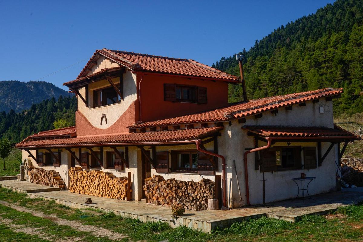 Eleni Country Cottage 2 - Housity
