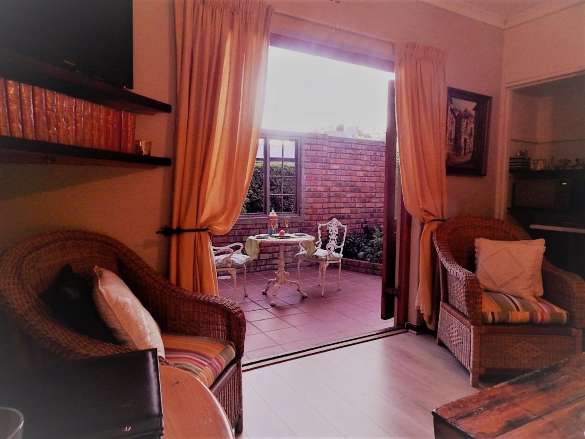 Swellendam Overnight Accommodation - Housity