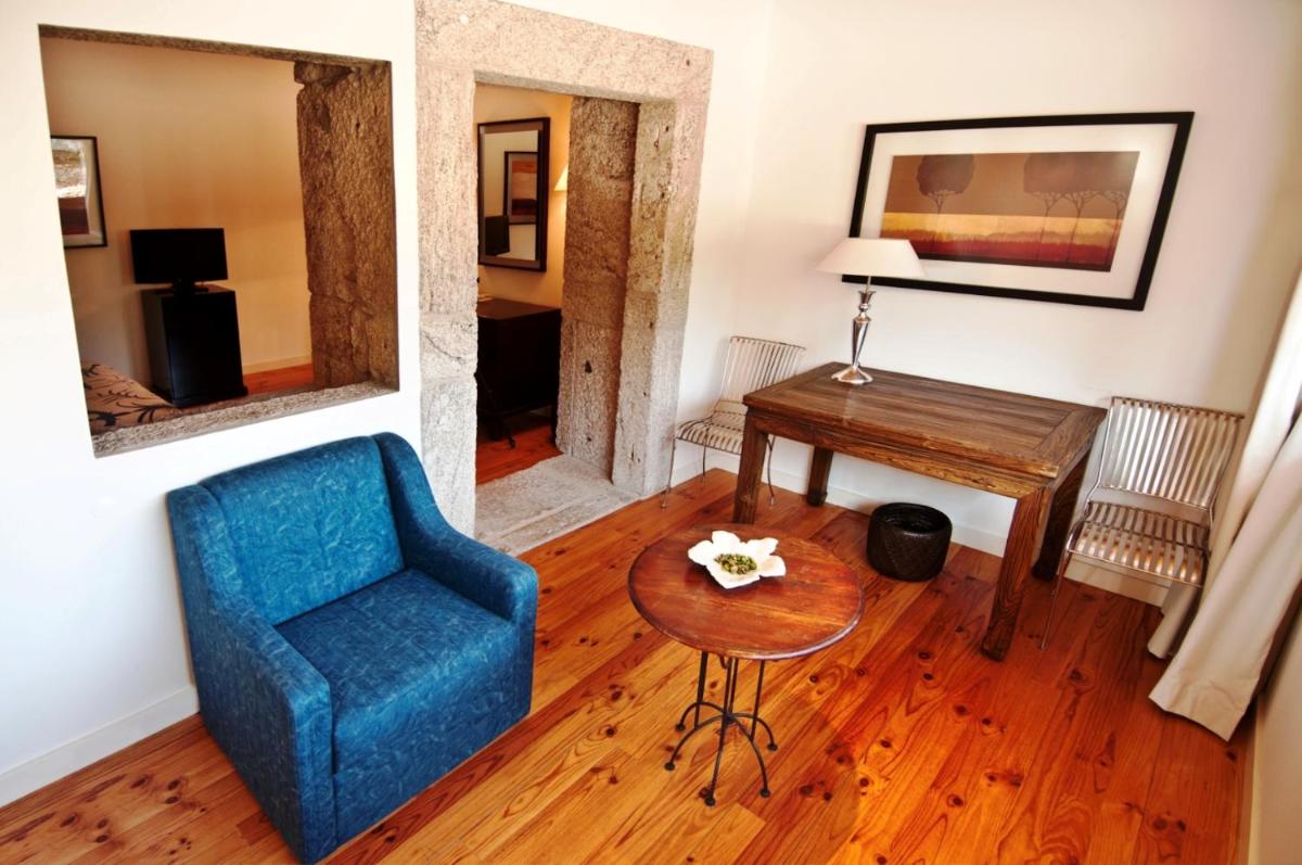 Uma área de estar em Hotel Convento dos Capuchos